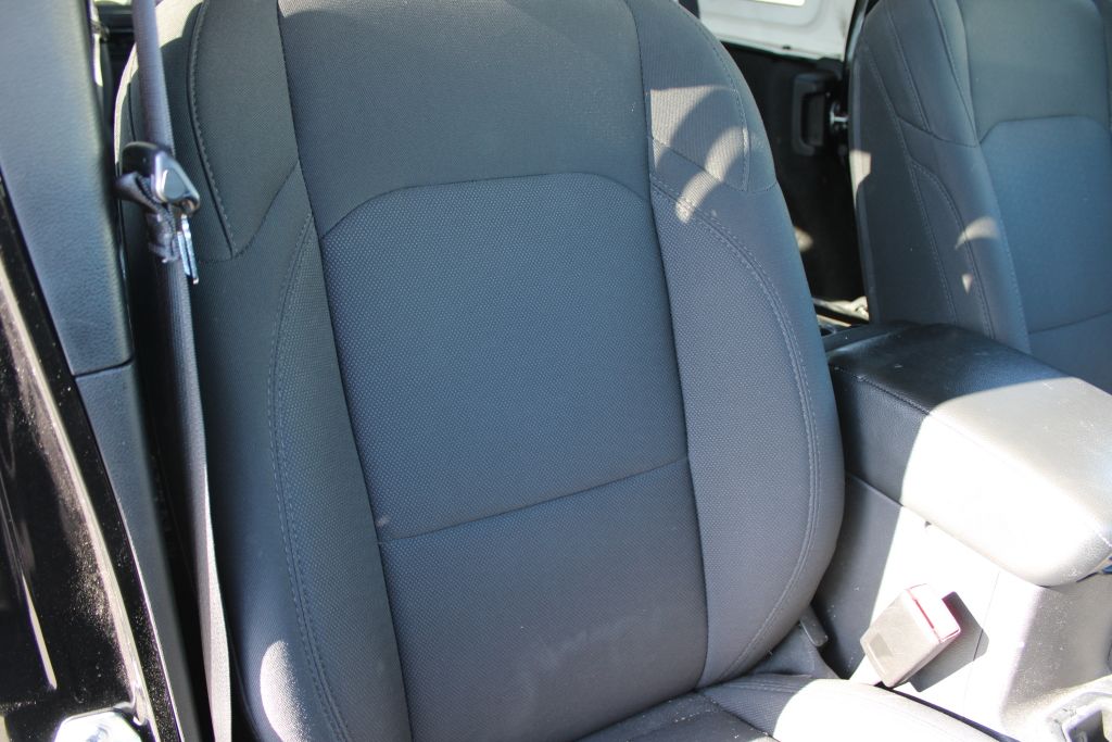 Used 2022 Black Jeep Unlimited High Tide image 13
