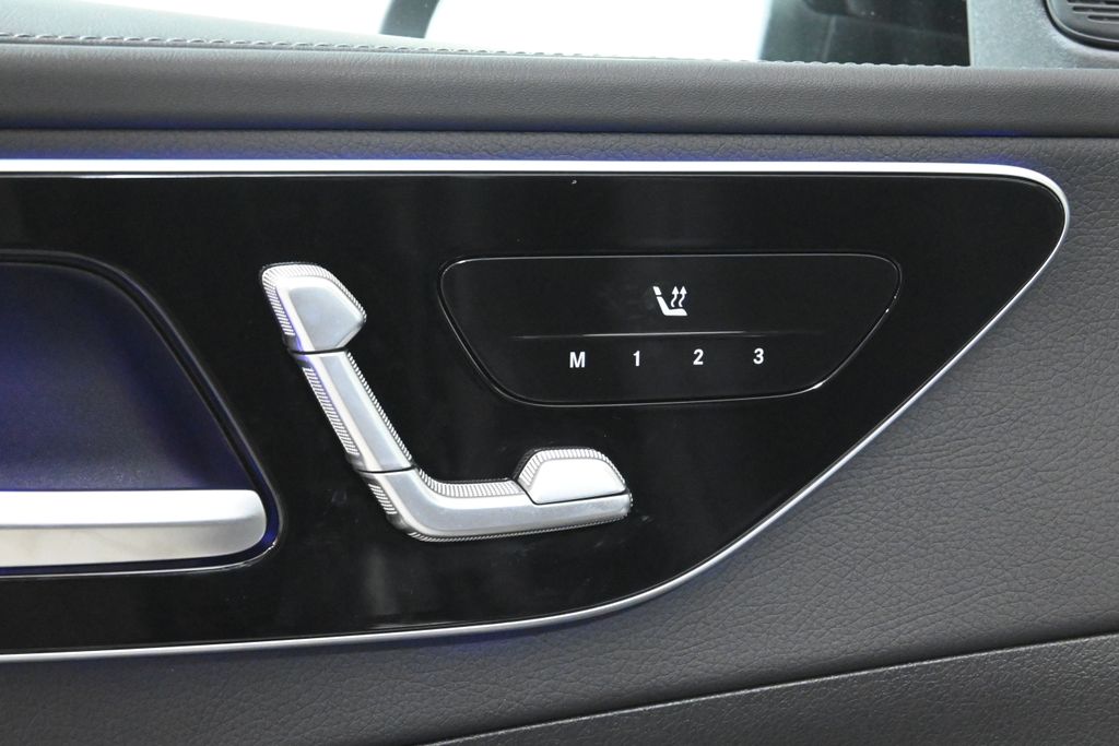 2025 Mercedes-Benz C-Class C 300 21