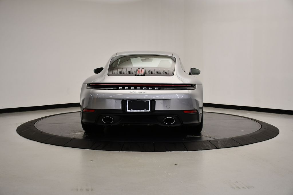 Thumbnail: 2026 Porsche 911 - 6