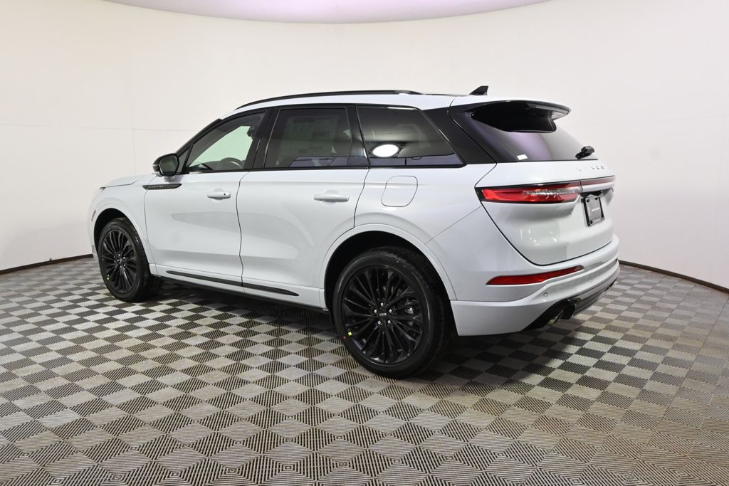 New 2026 White Lincoln Reserve image 3