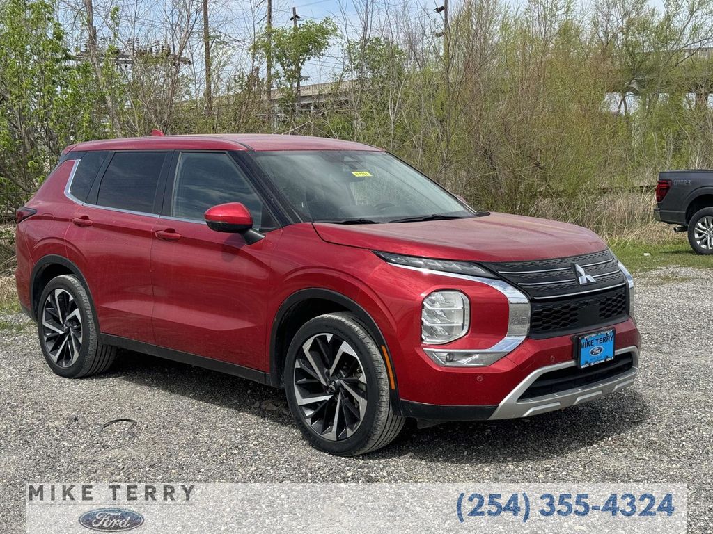 2024 Mitsubishi Outlander SE Black Edition FWD