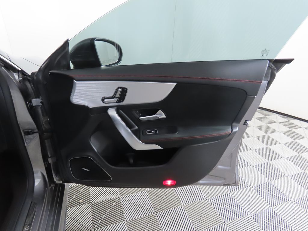 2021 Mercedes-Benz CLA 250 25