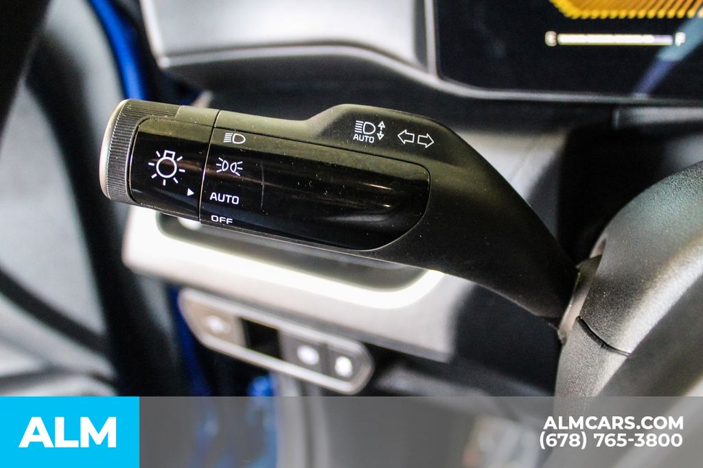 Used 2025 Blue Kia LXS image 29