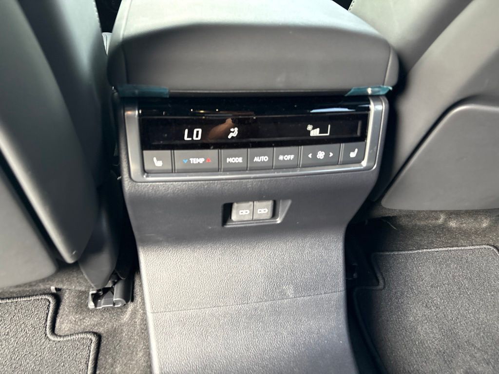 Thumbnail: 2025 Lexus GX - 20