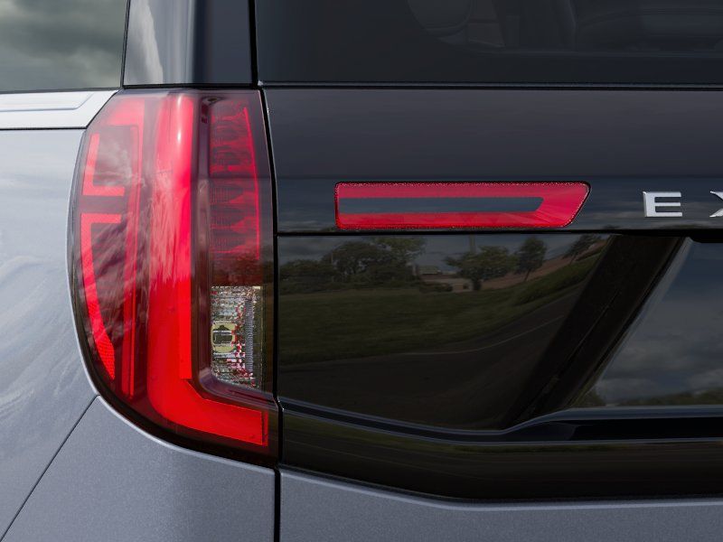 New 2027 Glacier Gray Metallic Tri-Coat Ford Platinum image 21