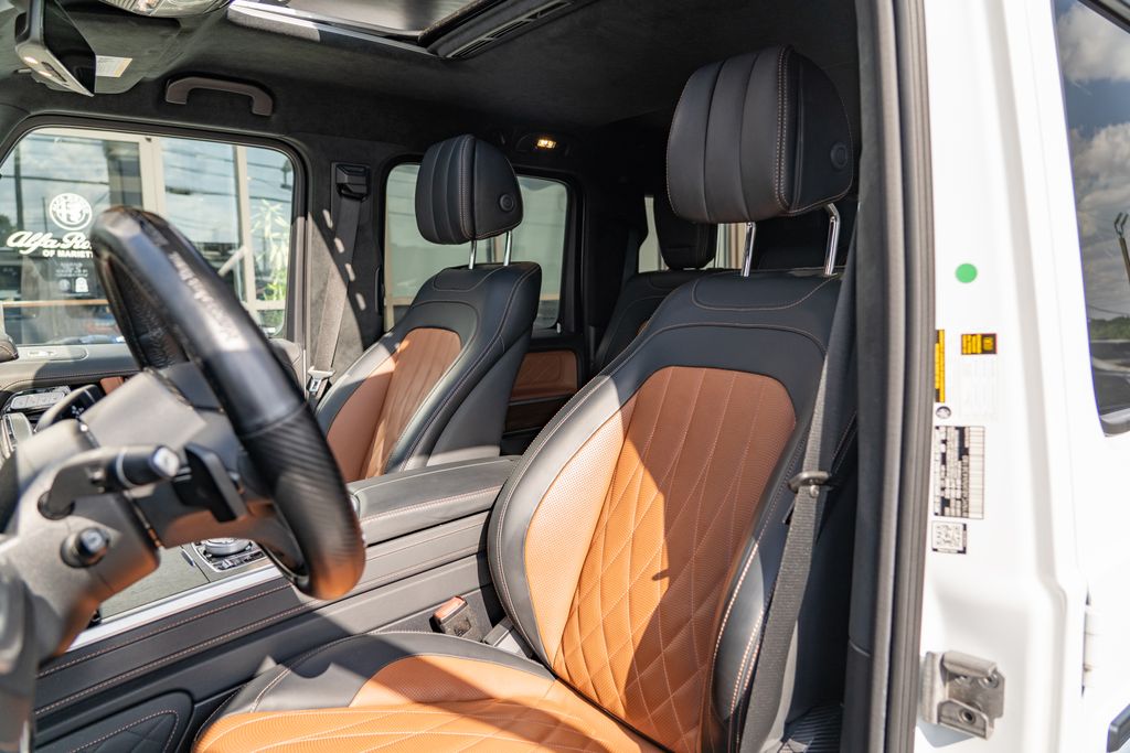 2022 Mercedes-Benz G-Class G 550 photo