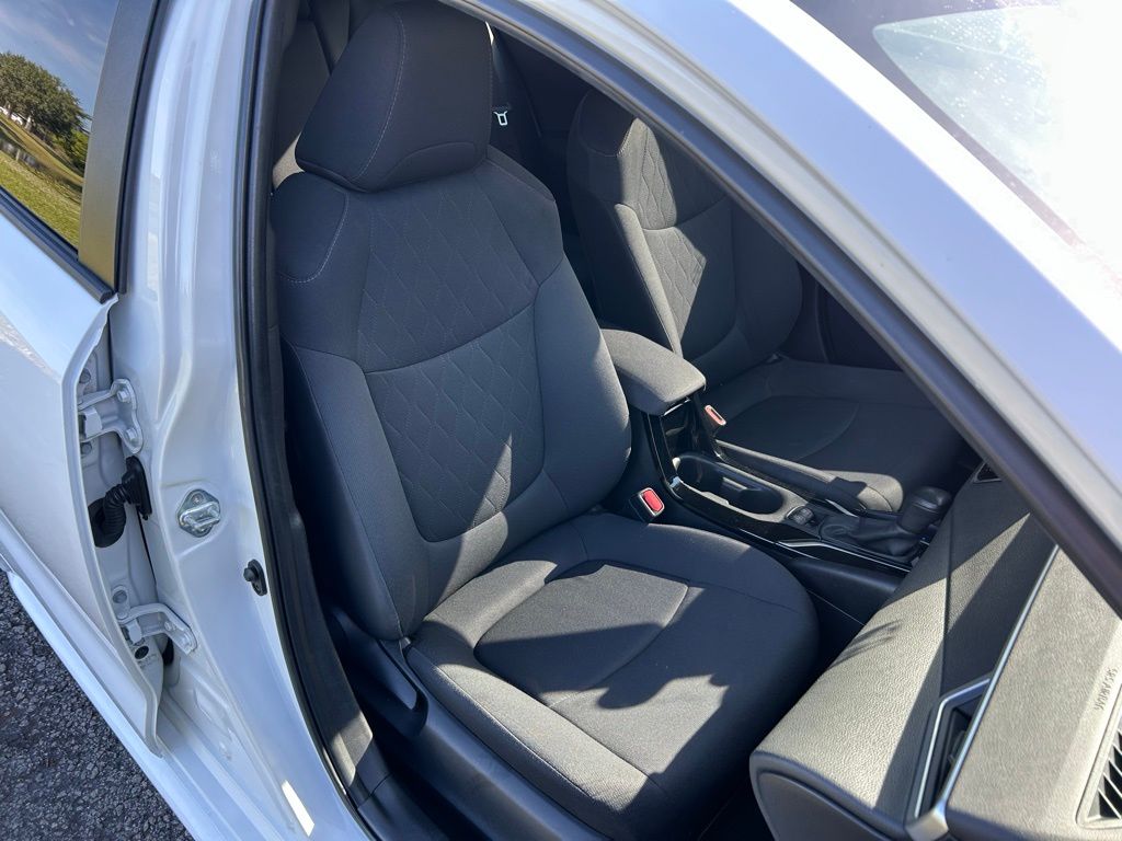 Thumbnail: 2021 Toyota Corolla - 15