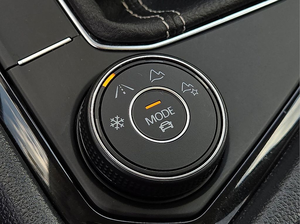 2022 Volkswagen Taos SEL - Photo 14
