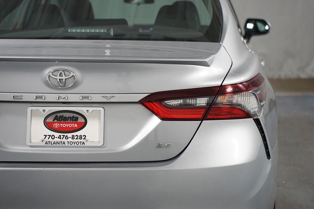 2022 Toyota Camry SE 10