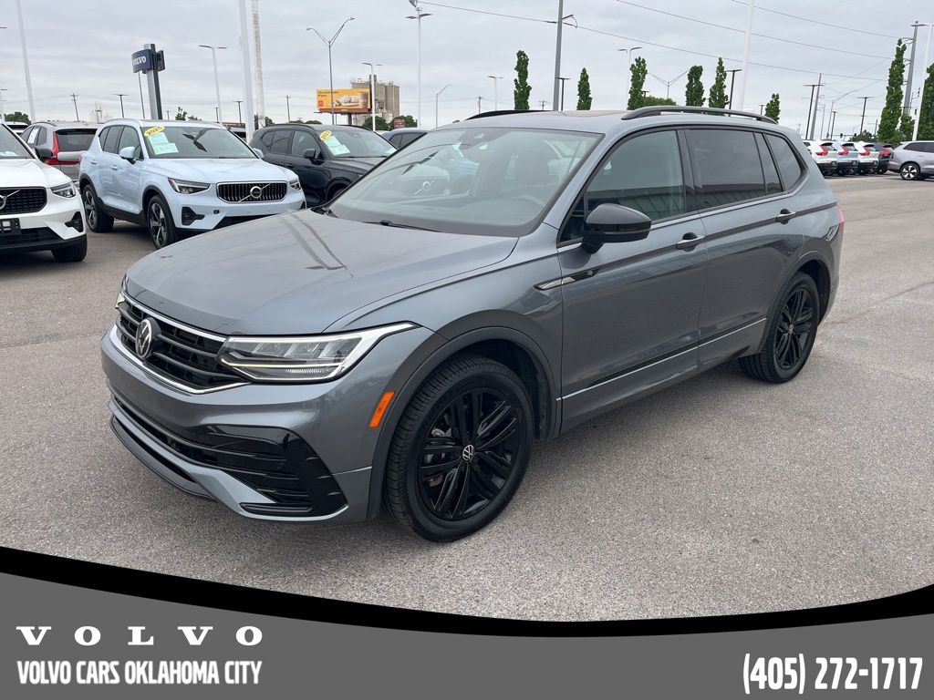 2022 Volkswagen Tiguan 2.0T SE R-Line Black