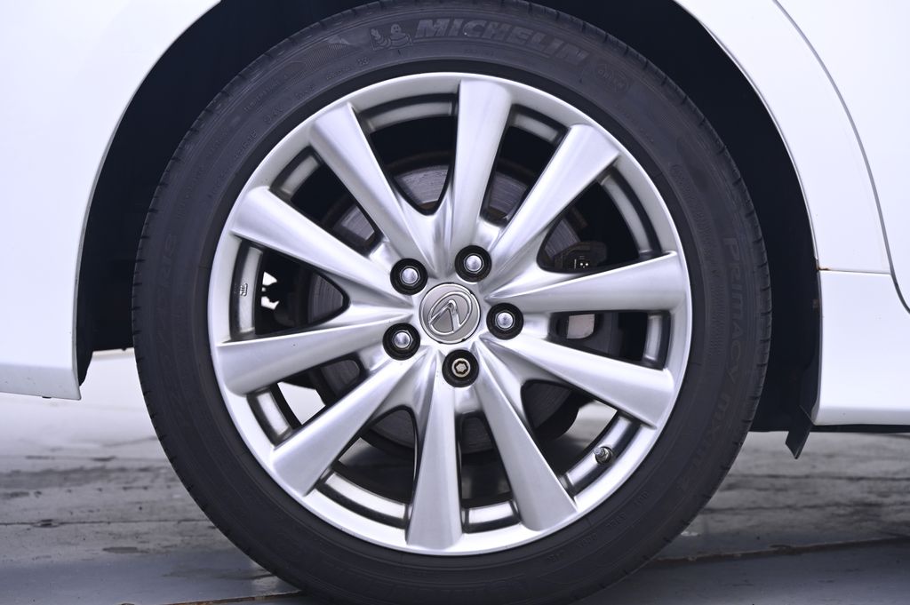 Thumbnail: 2013 Lexus GS - 13