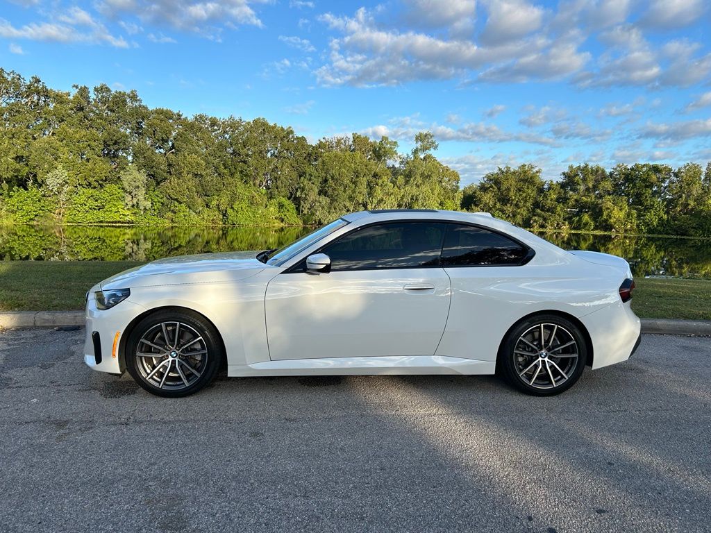 Thumbnail: 2023 BMW 2 Series - 2