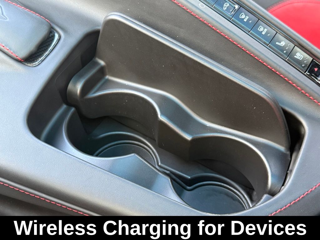 Used 2020 Gray Chevrolet Stingray image 31