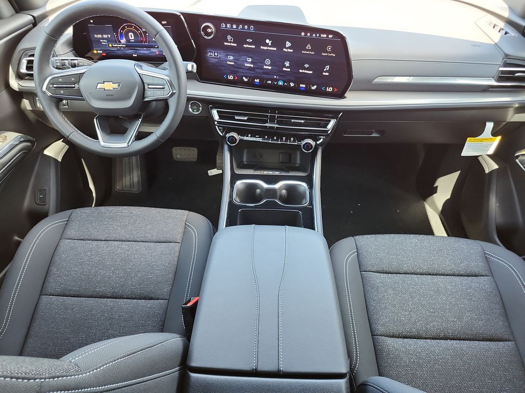 new 2026 Chevrolet Traverse car, priced at $39,695