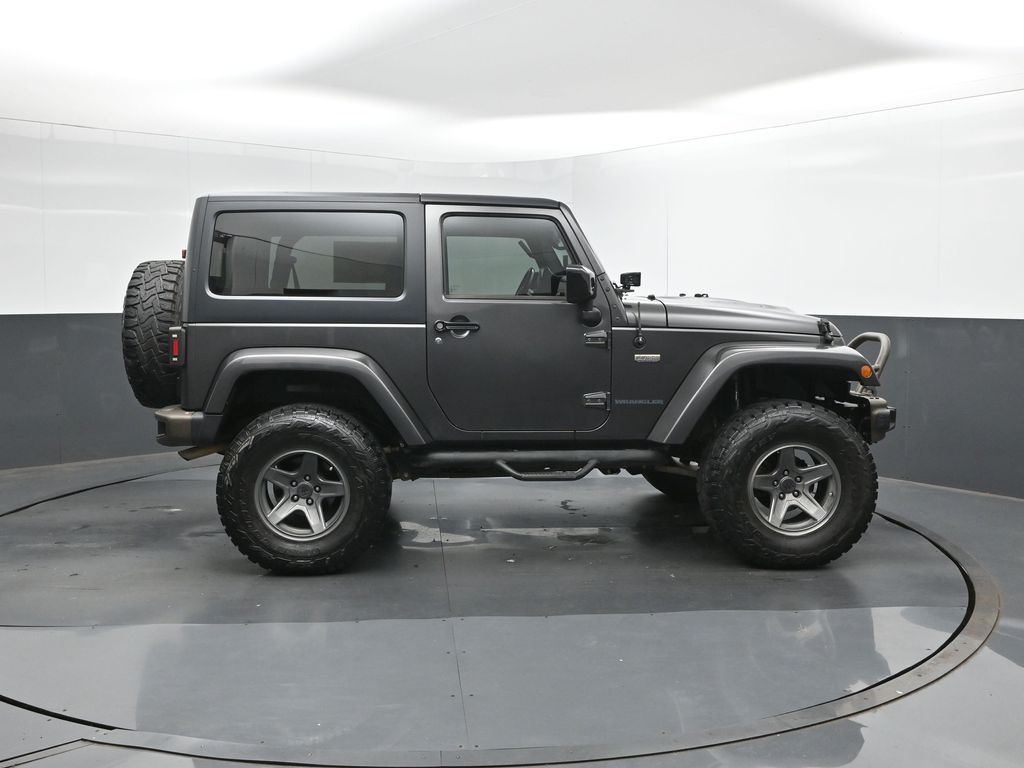 Used 2017 Jeep Wrangler SUV