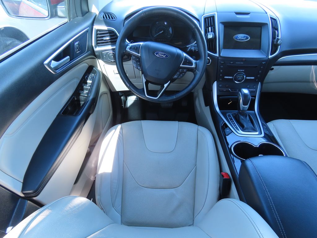 2016 Ford Edge Titanium 5