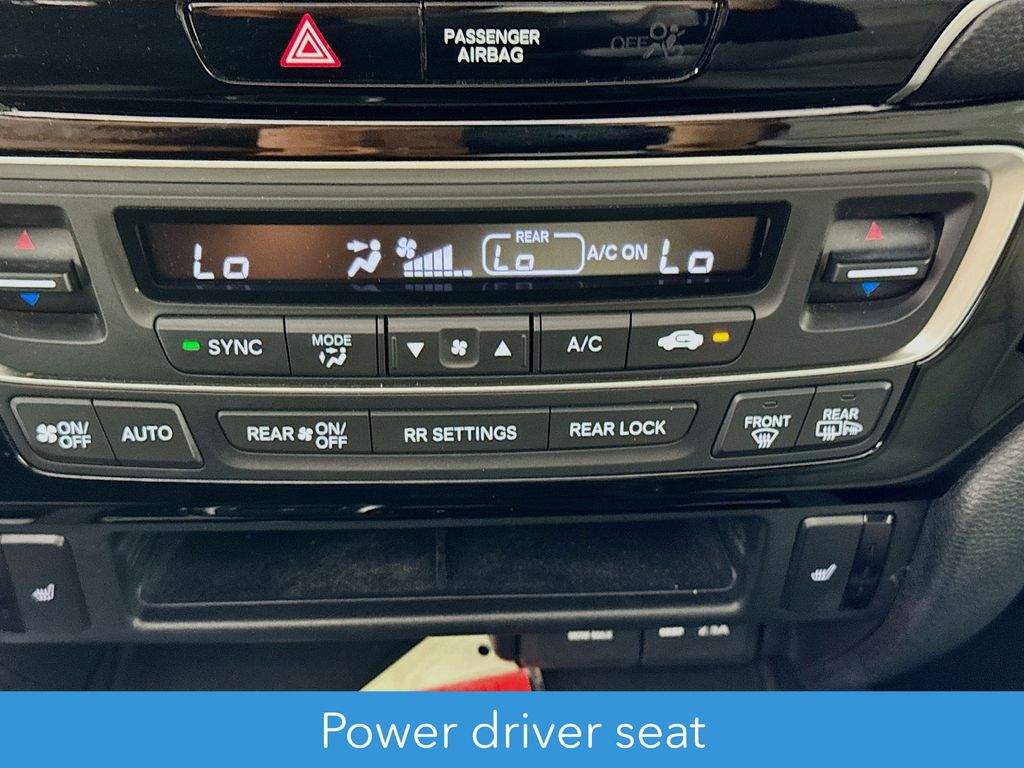 Used Car 2021 Honda Passport  Touring For Sale Under $30,000 In Austin, Texas