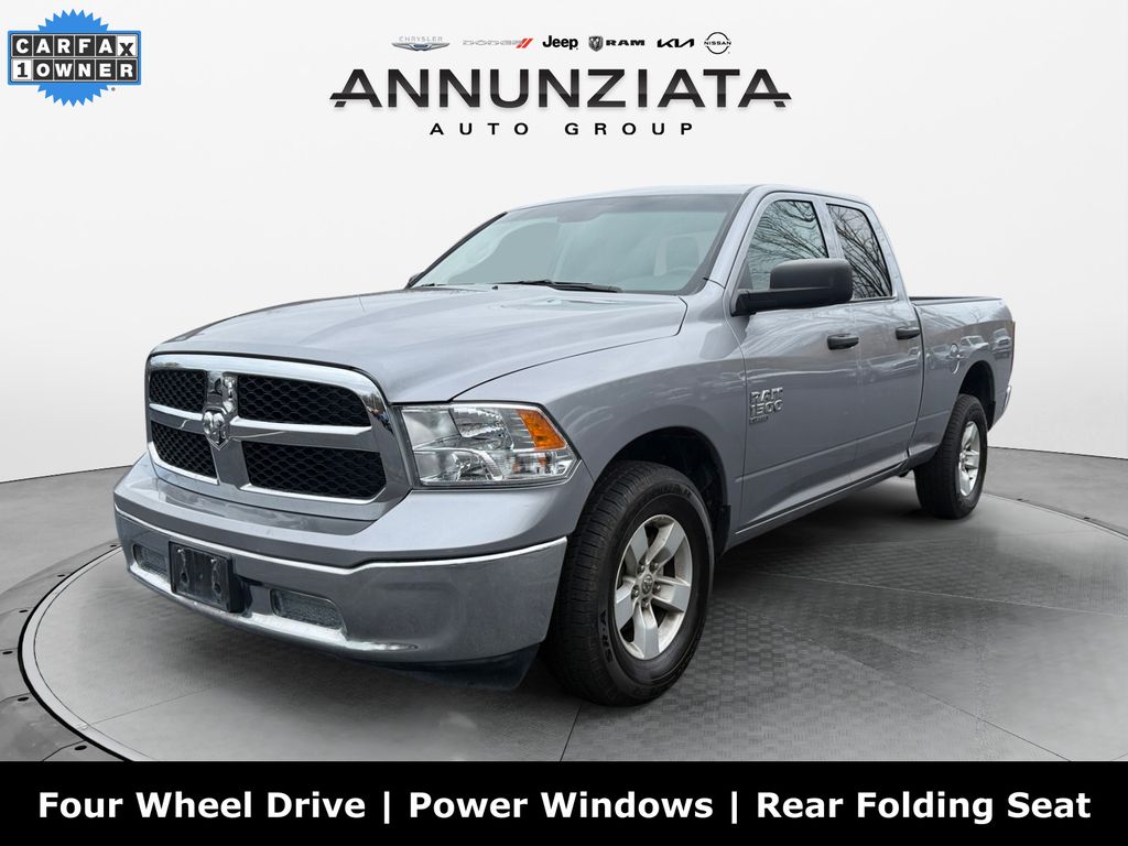 2024 RAM 1500 Classic SLT Quad Cab 4WD