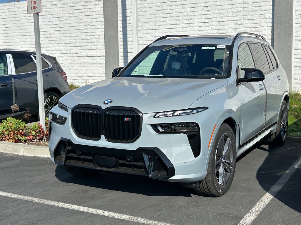 Thumbnail: 2026 BMW X7 - 2