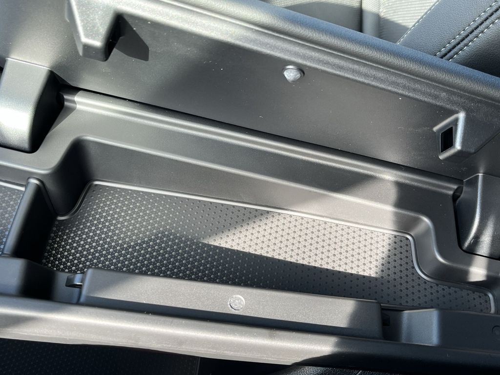 Thumbnail: 2026 BMW X1 - 21