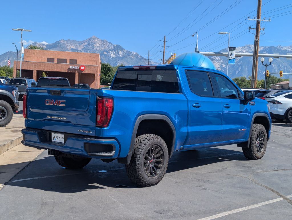 2023 GMC Sierra 1500 AT4X 4