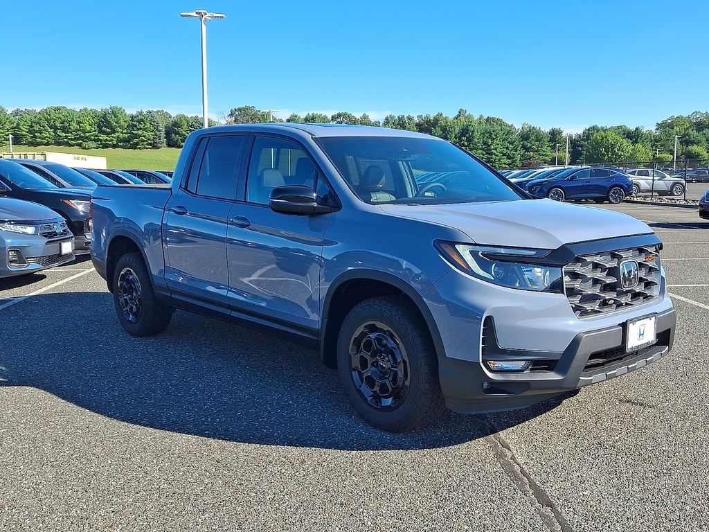 Thumbnail: 2025 Honda Ridgeline - 2
