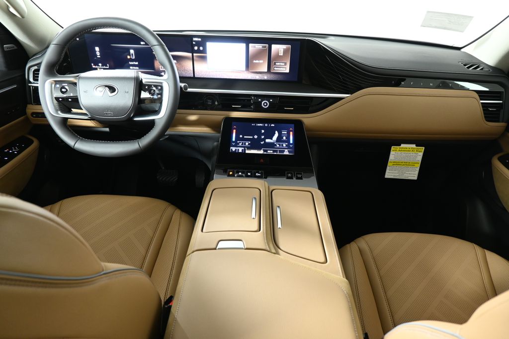 Thumbnail: 2026 INFINITI QX80 - 4