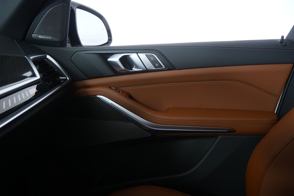 Thumbnail: 2026 BMW X5 - 24