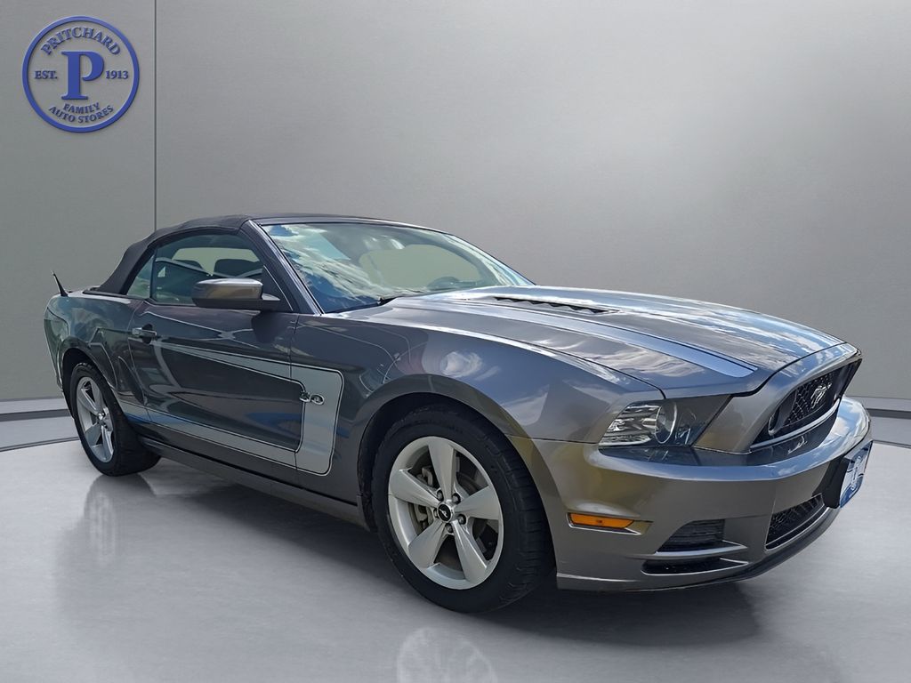 Sterling Gray Metallic 2013 Ford Mustang Convertible Rear-Wheel Drive 6-Speed Automatic