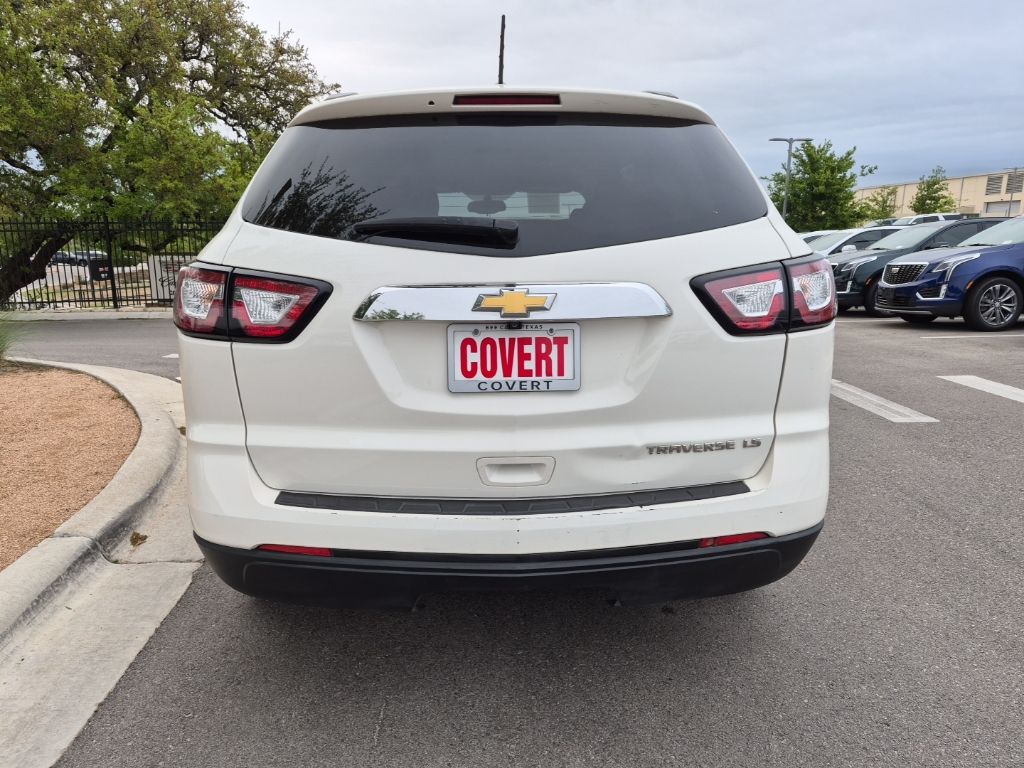 Used Car 2015 Chevrolet Traverse  Ls For Sale Under $10,000 In Austin, Texas
