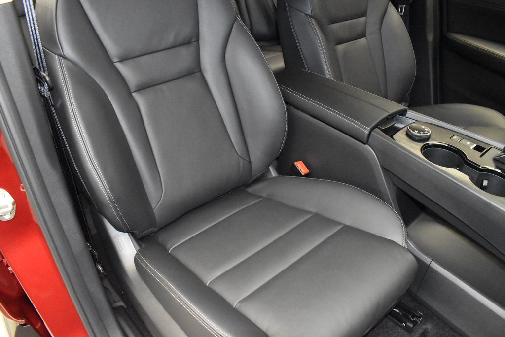 2025 Nissan Rogue SL 25