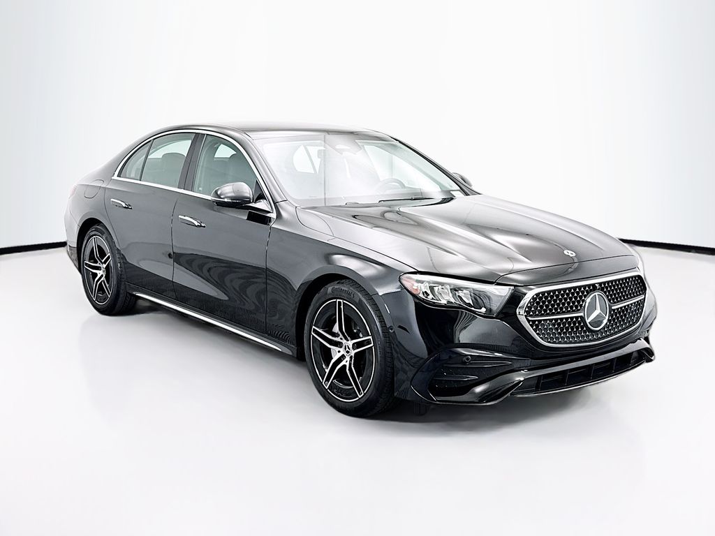 Thumbnail: 2025 Mercedes-Benz E-Class - 3