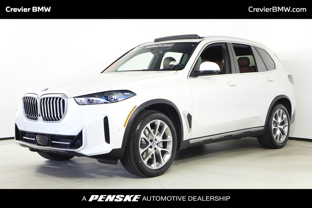 2024 BMW X5 xDrive40i Hero Image