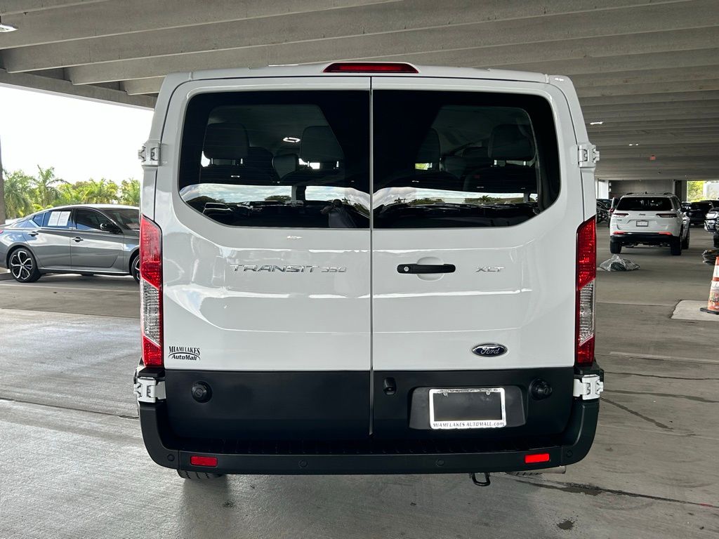 Used 2024 Oxford White Ford XLT image 4
