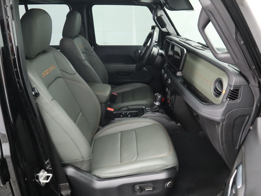 Thumbnail: 2024 Jeep Gladiator - 20