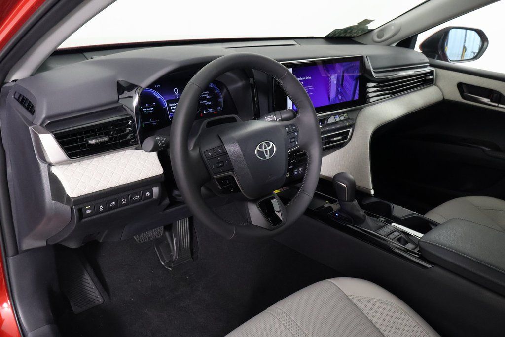 Thumbnail: 2025 Toyota Camry - 7