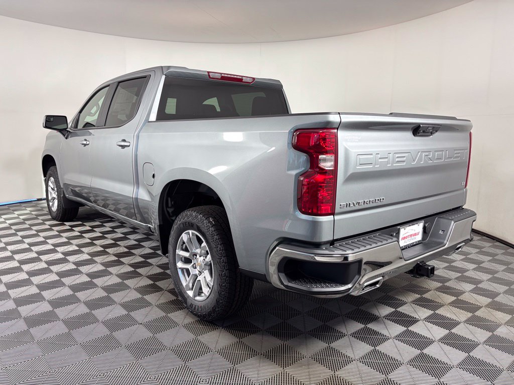 Thumbnail: 2026 Chevrolet Silverado 1500 - 3