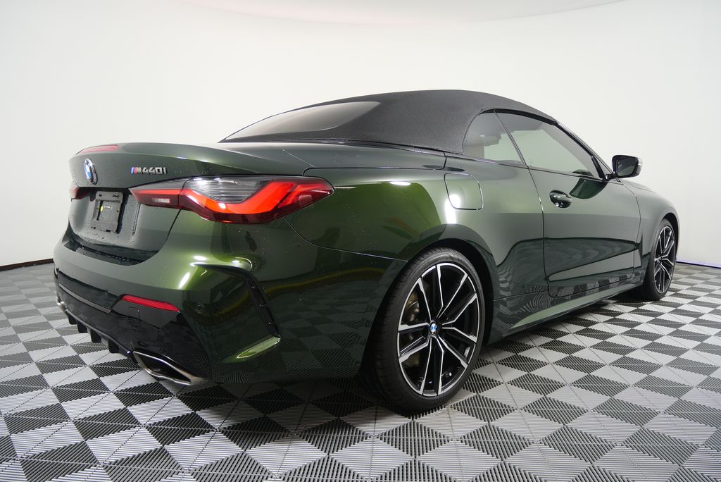 Thumbnail: 2024 BMW 4 Series - 3