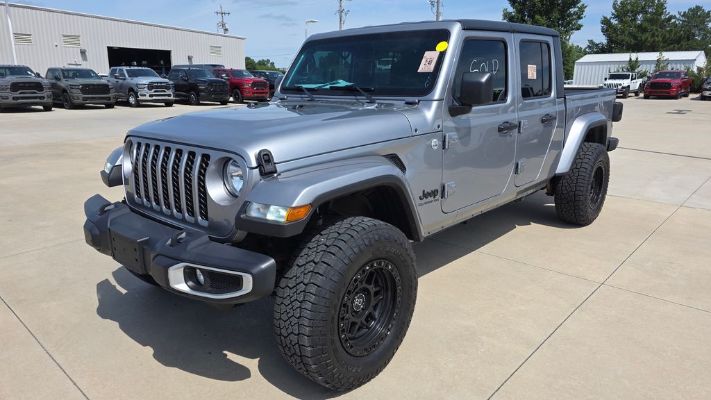 2021 Jeep Gladiator Sport