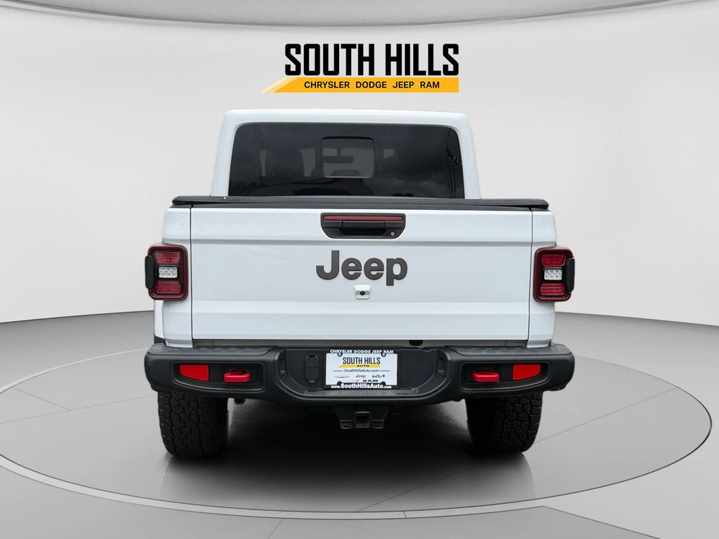 2020 Jeep Gladiator Rubicon White at Sutliff Volkswagen