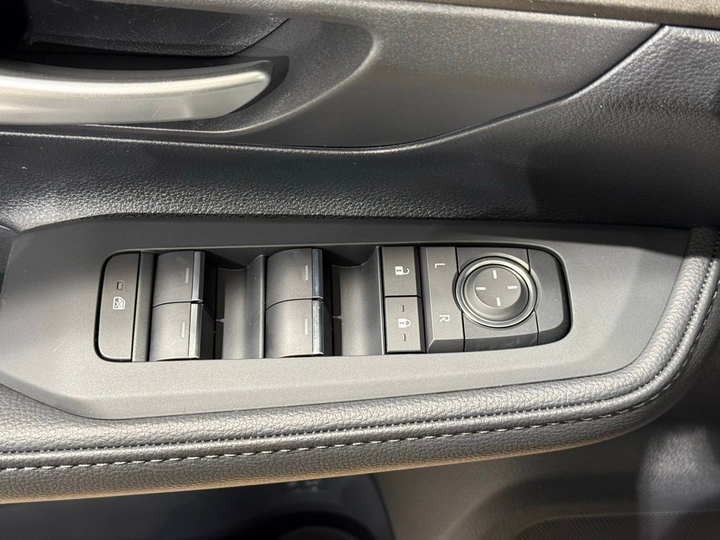 Thumbnail: 2026 Toyota Grand Highlander - 16