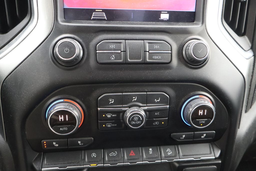 Thumbnail: 2019 Chevrolet Silverado 1500 - 25