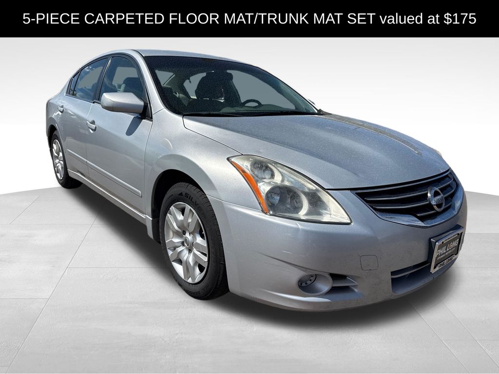 Silver Lightning Metallic 2010 Nissan Altima 2.5 S Sedan Front-Wheel Drive Continuously Variable Transmission