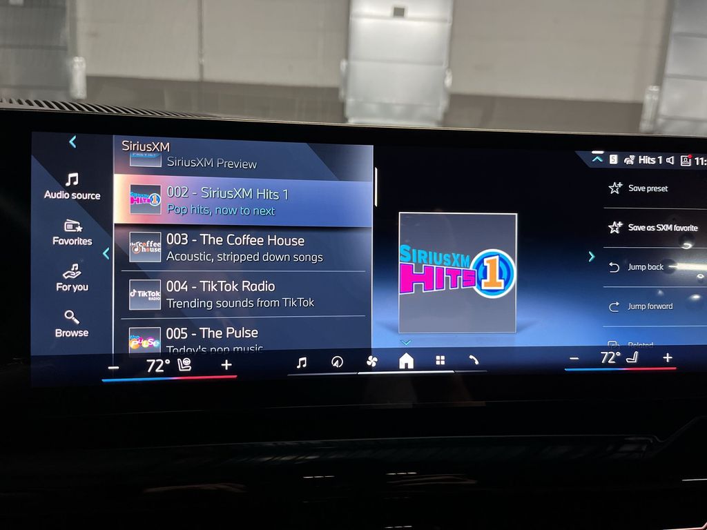 Thumbnail: 2025 BMW 5 Series - 16