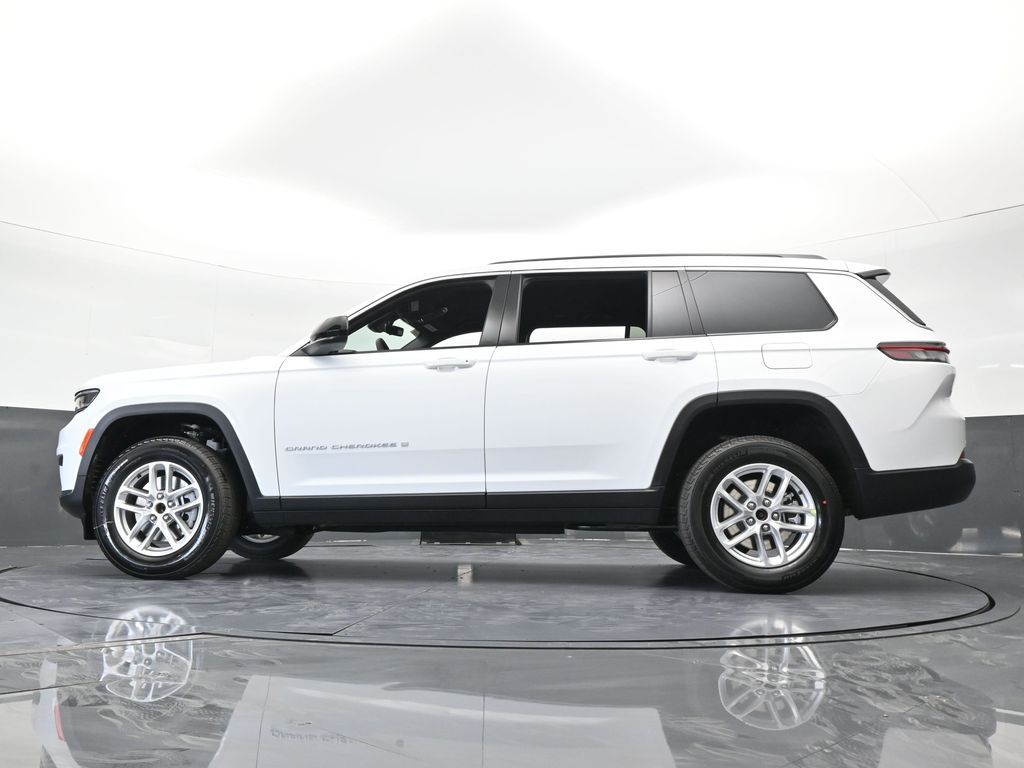 New 2026 Bright White Clearcoat Jeep Laredo image 53