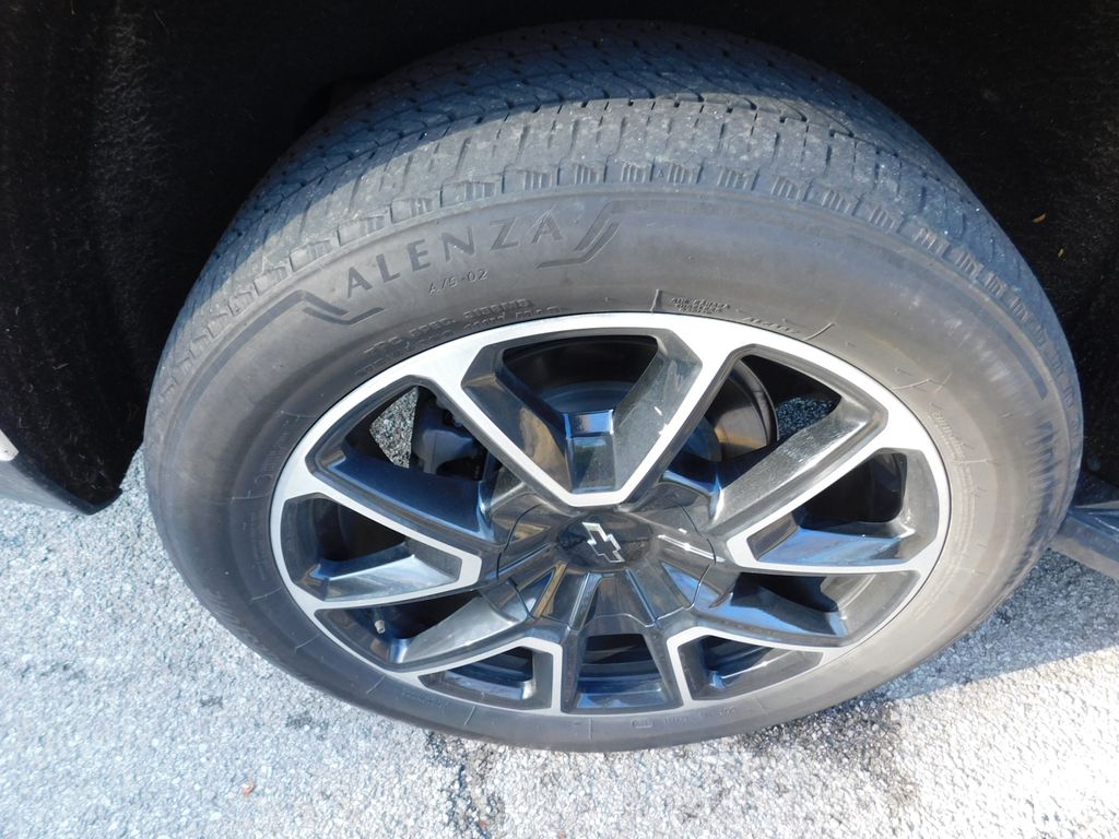 Thumbnail: 2021 Chevrolet Tahoe - 9