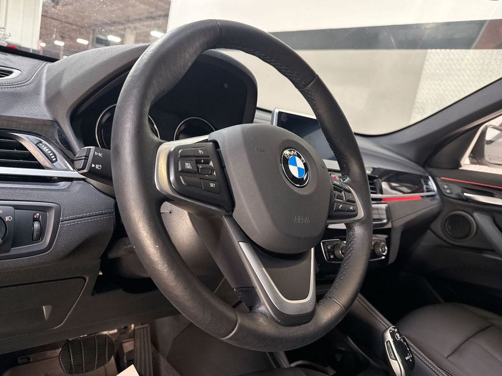 2021 BMW X1 xDrive28i 4