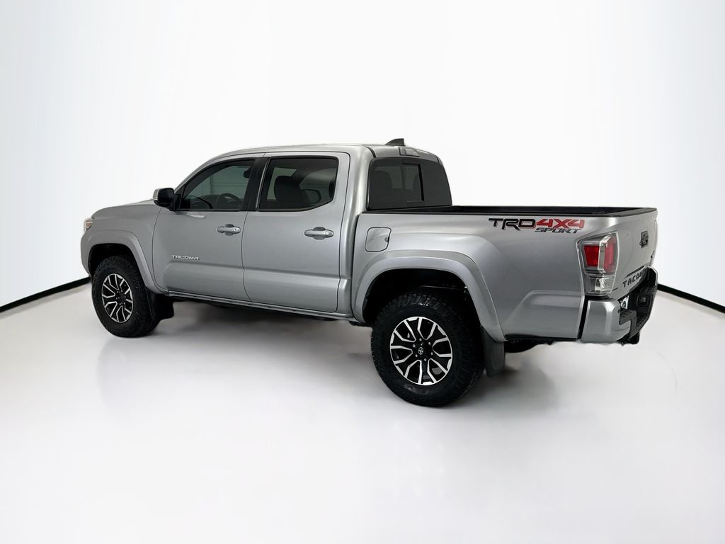 Thumbnail: 2020 Toyota Tacoma - 7
