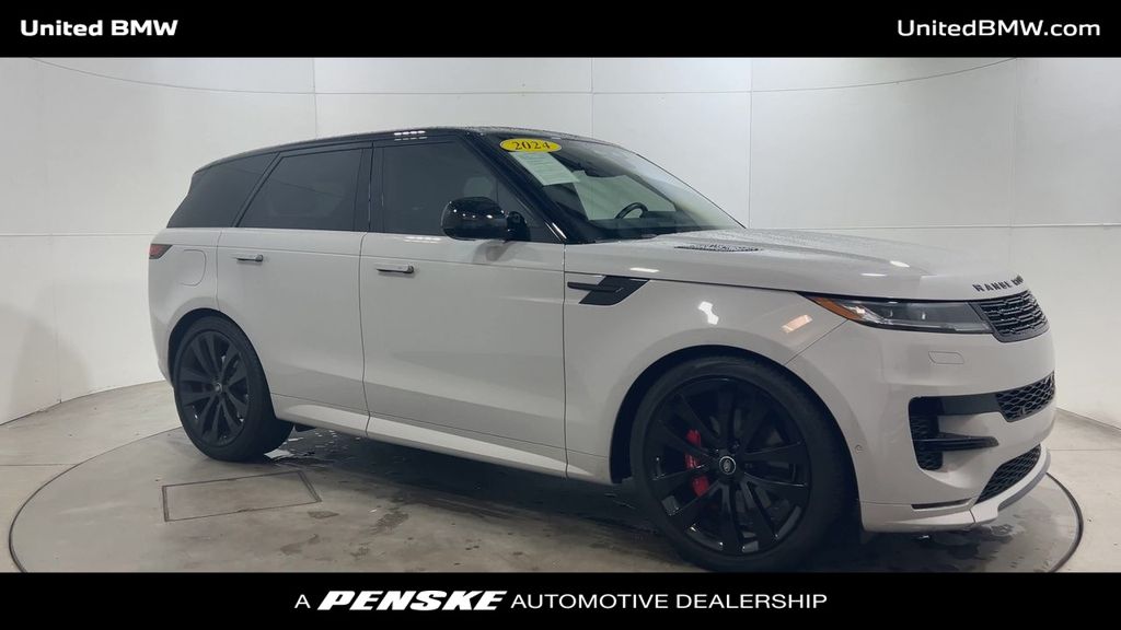 Thumbnail: 2024 Land Rover Range Rover Sport - 2