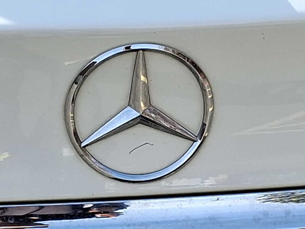 2017 Mercedes-Benz GLA 250 32